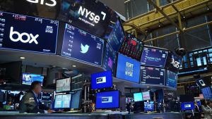 Avrupa Borsaları Haftayı Karışık Seyirle Tamamladı: FTSE 100 Yükseldi, DAX Düştü