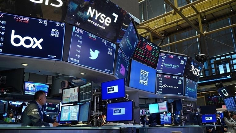 Avrupa Borsaları Haftayı Karışık Seyirle Tamamladı: FTSE 100 Yükseldi, DAX Düştü