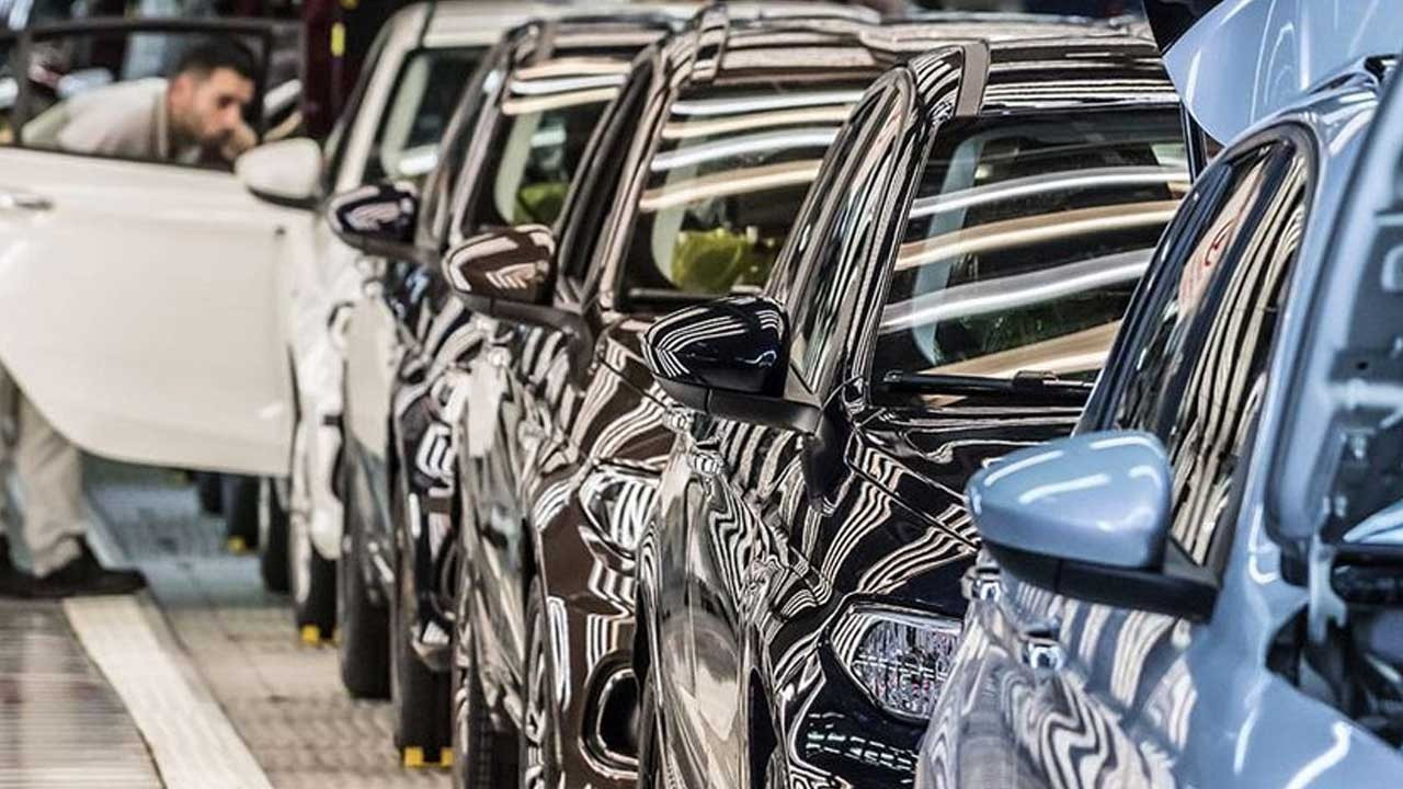 2025’te Türkiye’nin En Çok Satan Otomobilleri: Elektrikli Araçlar Yükselişte!