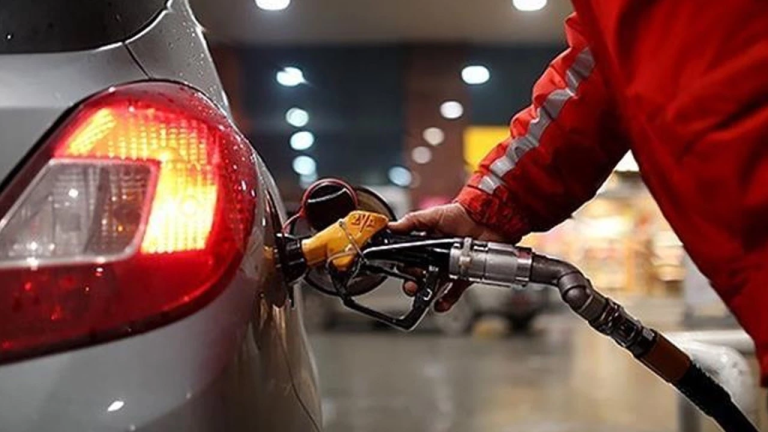 Akaryakıt Fiyatları Takipte: Benzin Zamlandı, 28 Ağustos 2025 Güncel Fiyatlar
