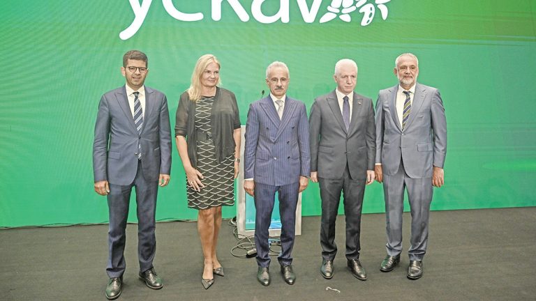 İstanbul’da Yaşamın 19 Yılı Trafikte Geçiyor: Sürdürülebilir Ulaşım Çözümleri Aranıyor