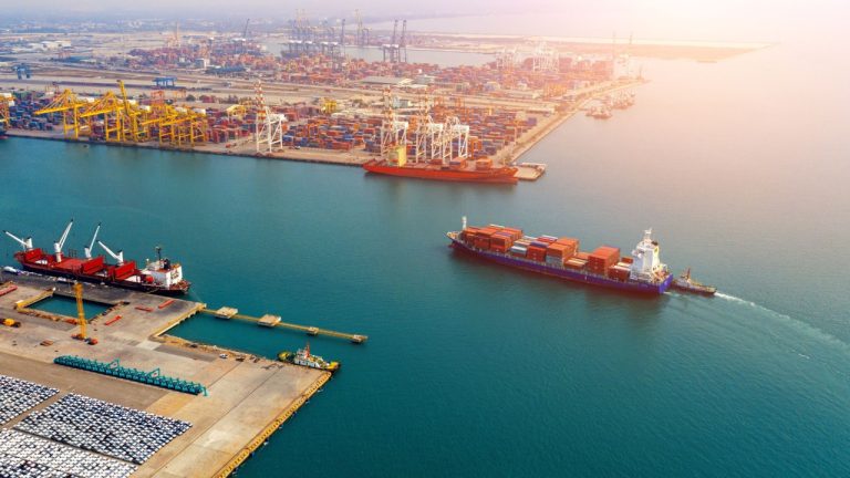 İhracat Liderleri İthalat Baskısında: Otomotiv, Hazır Giyim ve Elektronikte Denge Değişiyor