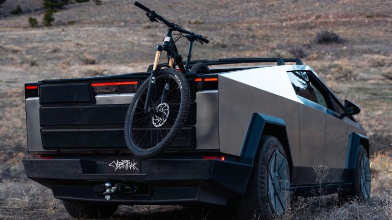 Tesla Cybertruck Cyberbeast Fiyatında Şok Artış: 15 Bin Dolar Zam!