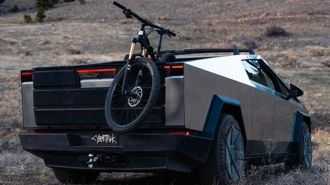 Tesla Cybertruck Cyberbeast Fiyatında Şok Artış: 15 Bin Dolar Zam!
