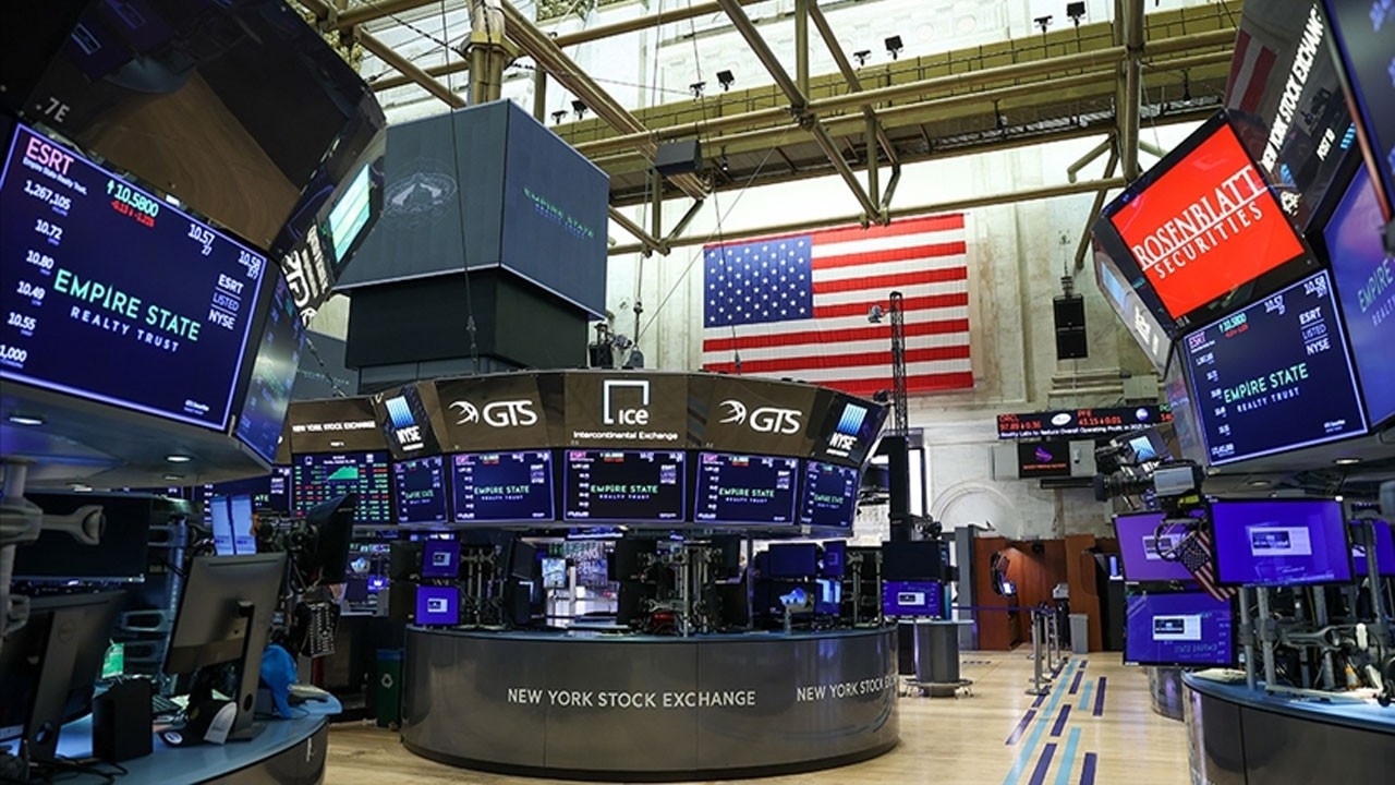 New York Borsası Fiyat Artışları Verisiyle Düşüşe Geçti