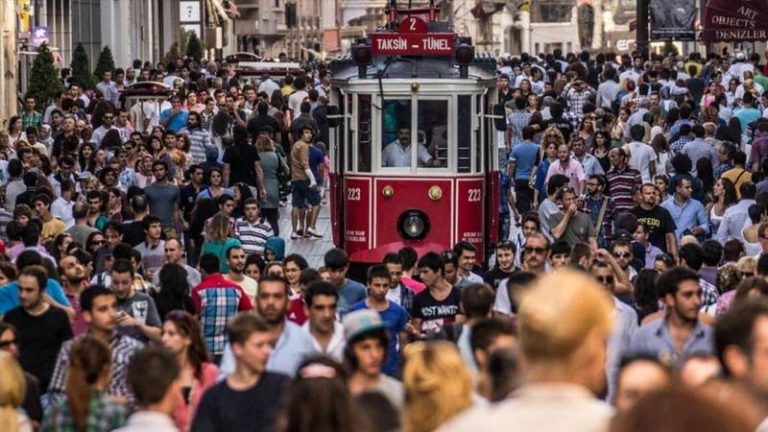 İstanbul’da Yaşam Çekilmez Hale Geldi: Aylık Maliyet 100 Bin TL’ye Dayandı!