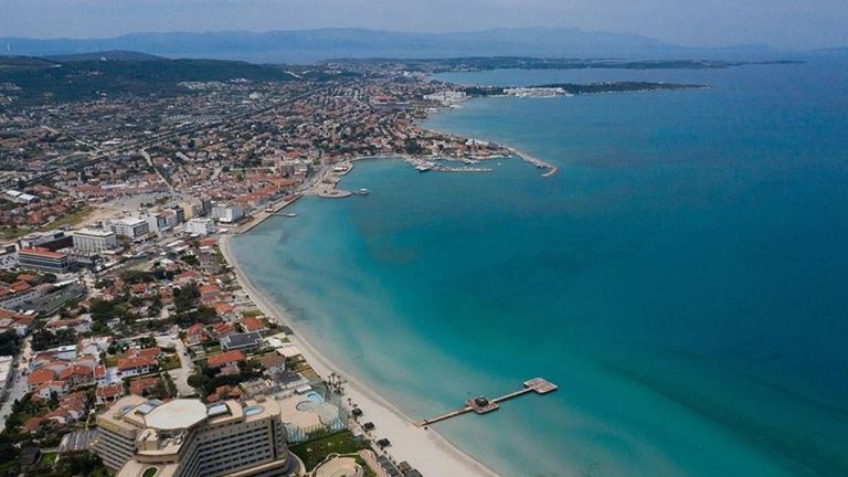 Çeşme Belediyesi’nden Milyonluk Arsa Satışı: Alaçatı ve Musalla’da İhale!
