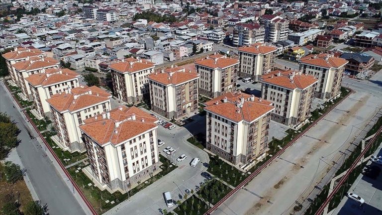 Konut Alıcılarını Bekleyen Değişim: Rayiç Bedel Artışları Konut Piyasasını Nasıl Etkileyecek?