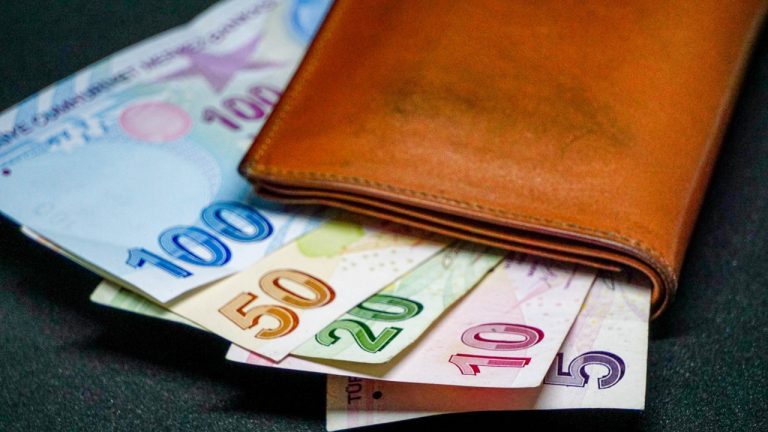 Memur Zammı Süreci Hakem Heyetinde: Müzakereler ve Beklentiler