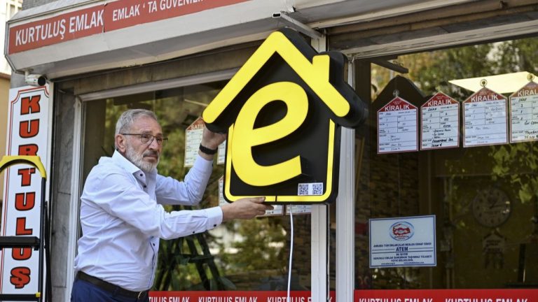 Emlak Sektöründe Güven Artışı: Yetkili Ofislere “e” Logolu Tabelalar Geliyor