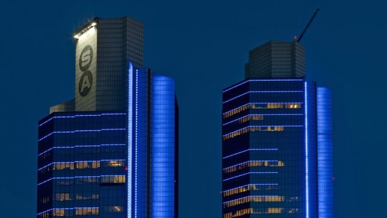 Sabancı Holding’den Dev Yatırım Hamlesi: Yılın İlk Yarısında 42 Milyar TL