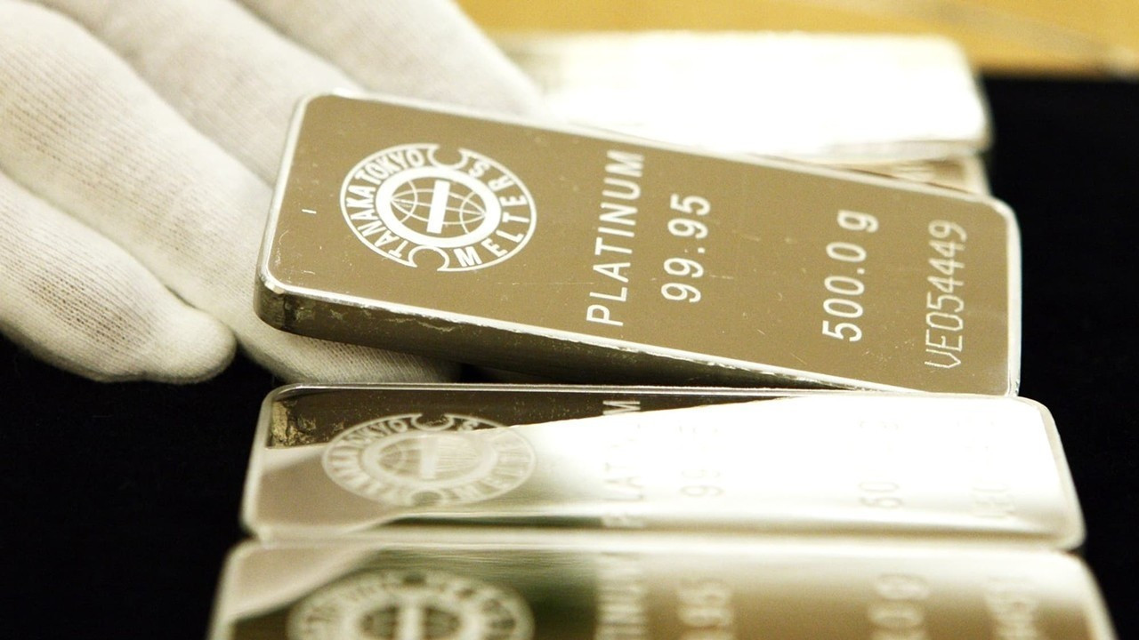 Platin Yükselişte: 2025’te En Çok Kazandıran Emtia, 11 Yılın Zirvesinde!