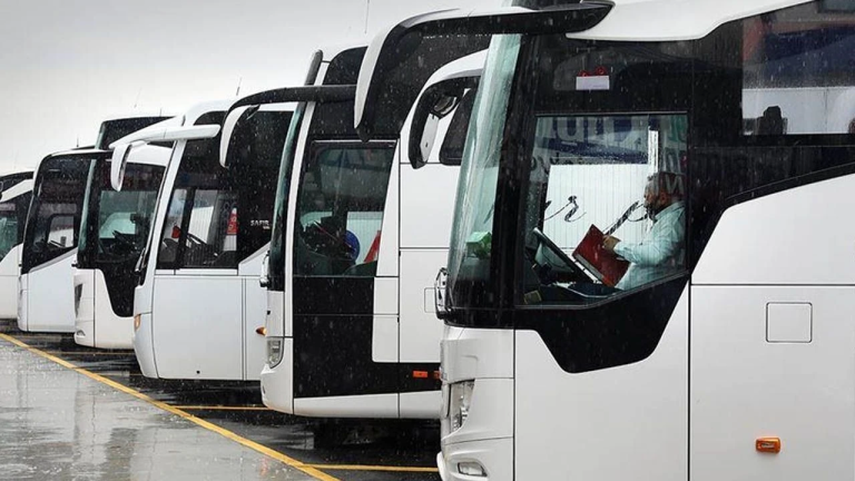 Lüks Karakuş Turizm İflas Etti: Otobüs Sektöründe Deprem Sürüyor!