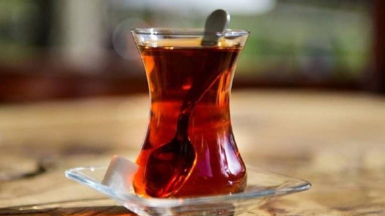 Çay Fiyatlarına Bir Kez Daha Zam: Üç Ayda Yüzde 28 Artış!