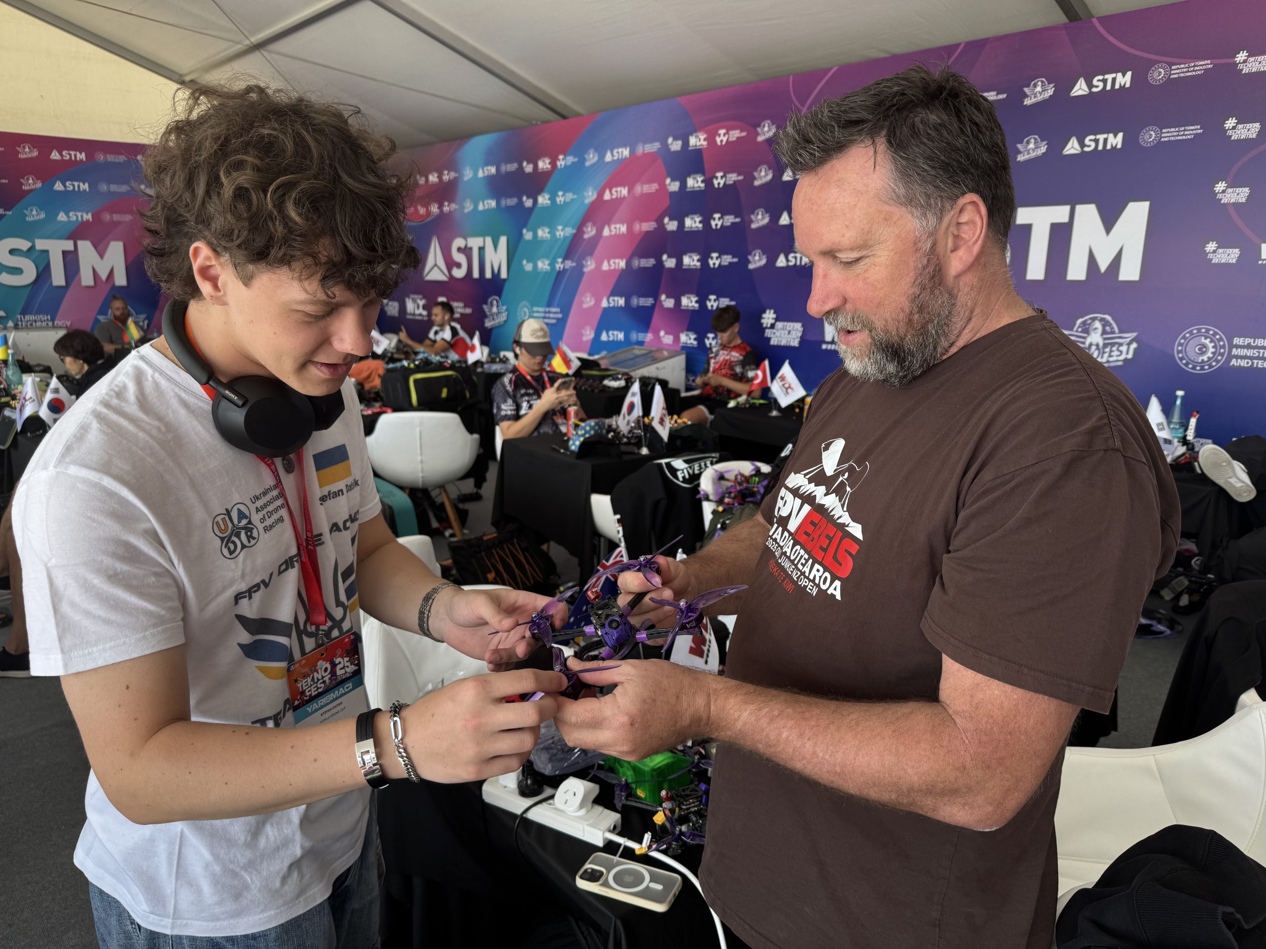 TEKNOFEST’te Drone Rüzgarı: 26 Ülkeden Pilotlar Dünya Şampiyonası’nda Yarışıyor