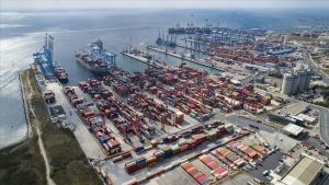 Hizmet İhracatı Yavaşlarken İthalat Hızlandı: Türkiye’nin Dış Ticaret Dengesi