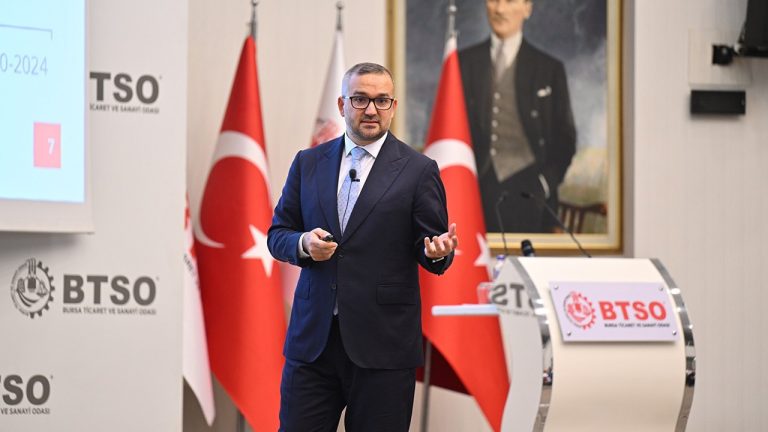 TCMB Başkanı: Enflasyon Düşmeden Faiz İndirimi Sürdürülebilir Değil