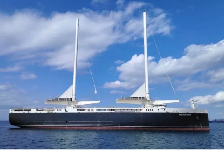 RMK Marine’den Çığır Açan Teslimat: İlk Ticari Yelkenli Neoliner Origin