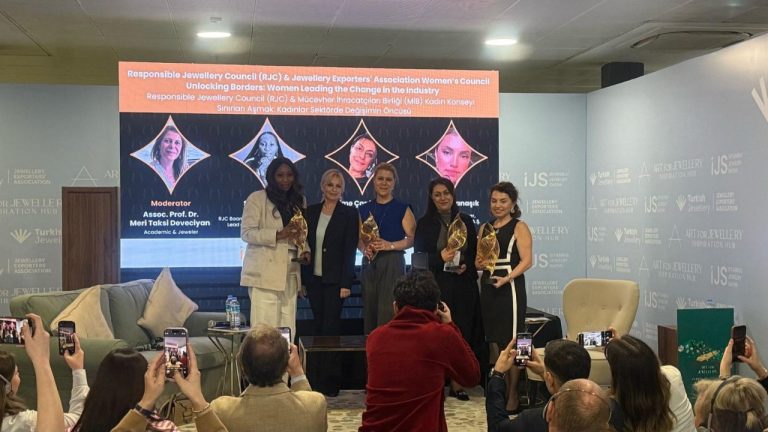 IJS Istanbul Jewelry Show: “Rüya Kalıntıları” ile İlham Veren Buluşma