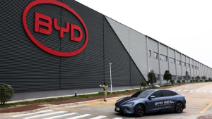 BYD Satış Hedefini Rekabet Nedeniyle Düşürdü: Büyüme Yavaşlıyor Mu?