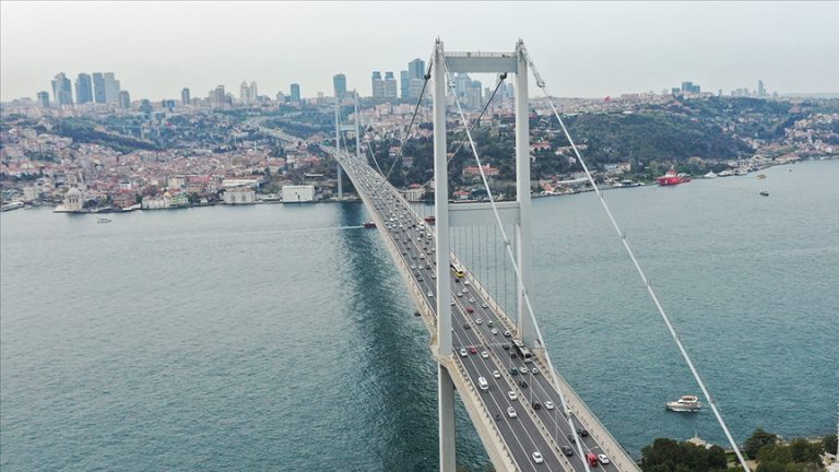 Otoyol ve Köprülerde Özelleştirme İddiası: Türkiye Tarihinin En Büyük İhalesi mi?