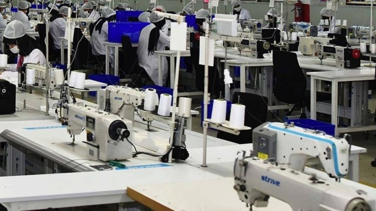 İSO PMI Ağustos 2025: İmalat Sanayinde Daralma Sürüyor, Ancak Yavaşlıyor