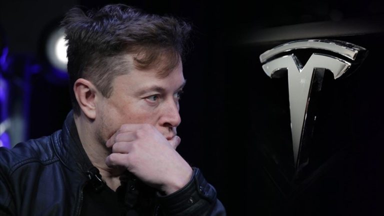 Tesla’dan Elon Musk’a Trilyon Dolarlık Hisse Teklifi: Maaş Yok, Hedef Çok!