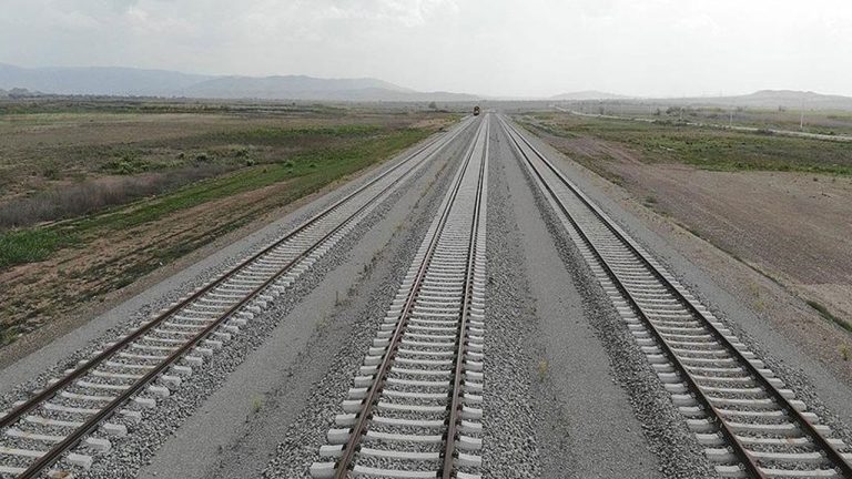 Ankara-İzmir Demiryolu Projesi: Güzergahtaki Taşınmazlar Acele Kamulaştırılacak