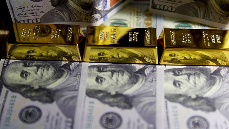 ABD Kaygıları Piyasayı Sallıyor: Dolar Geriliyor, Yatırımcı Altına Sığınıyor