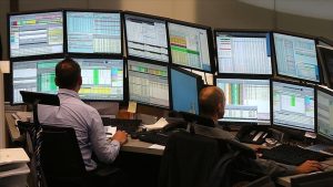 Avrupa Borsaları Güne Yükselişle Veda Etti: Stoxx Europe 600 Zirvede