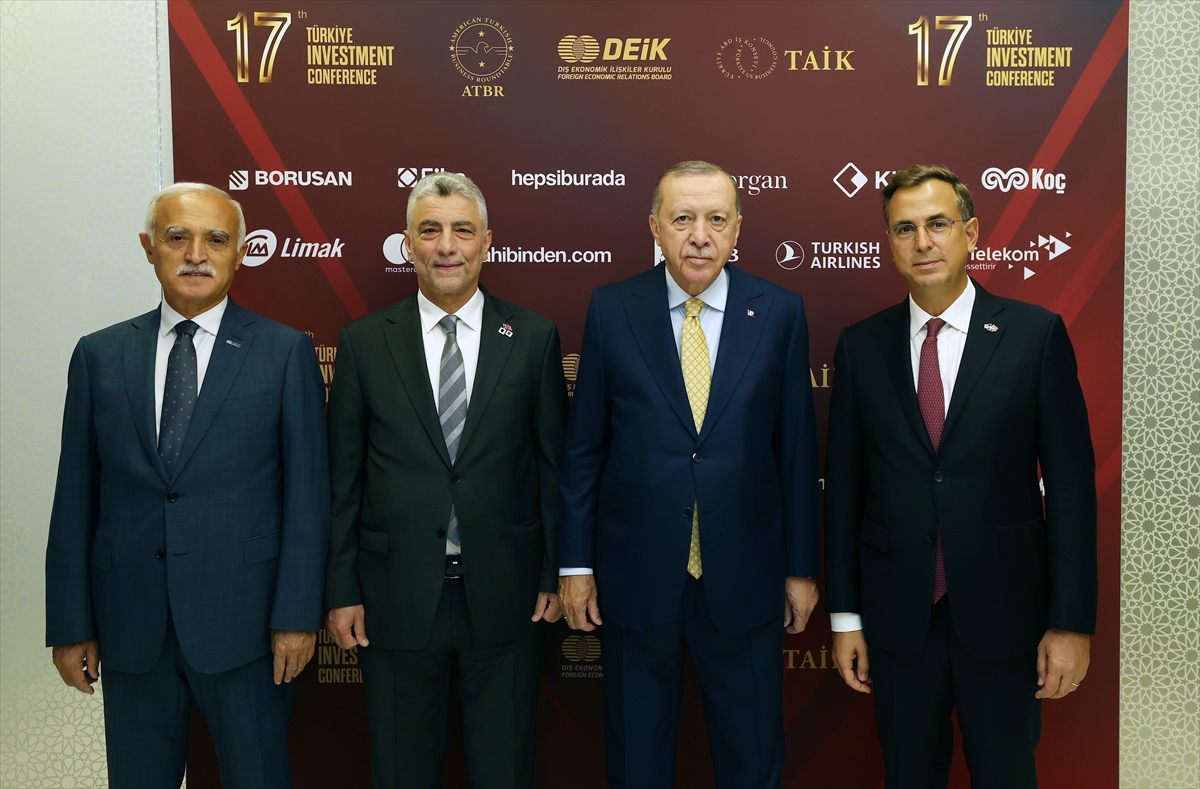 Erdoğan’dan ABD’ye 100 Milyar Dolarlık Ticaret Hedefi Vurgusu: Savunma Sanayii İşbirliği Çağrısı