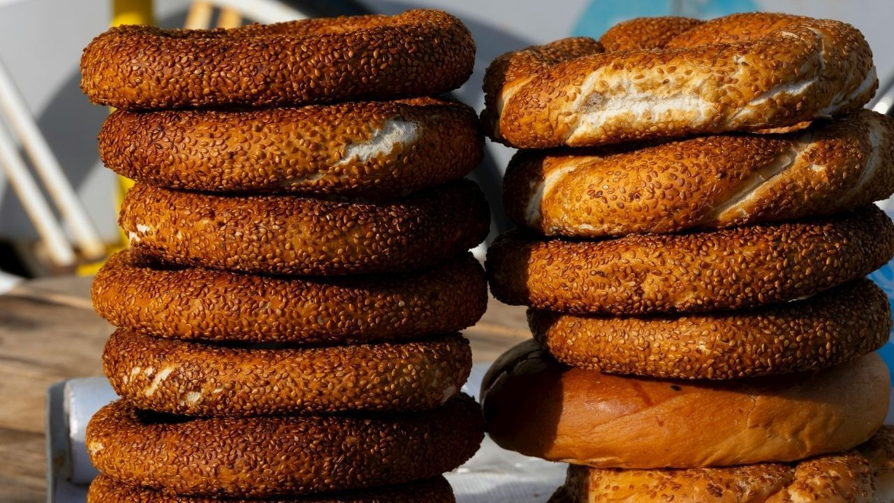 Simit Fiyatları İstanbul’da Zamlandı: Bakanlık Kararına Rağmen 20 TL’ye Yükseldi