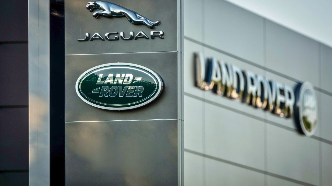 Siber Saldırı Jaguar Land Rover’ı Felç Etti: Üretim Durdu, Milyarlarca Sterlin Kayıp