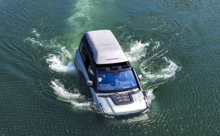 BYD Türkiye’den Teknoloji Şovu: YANGWANG U8 ve U9 Göz Kamaştırdı