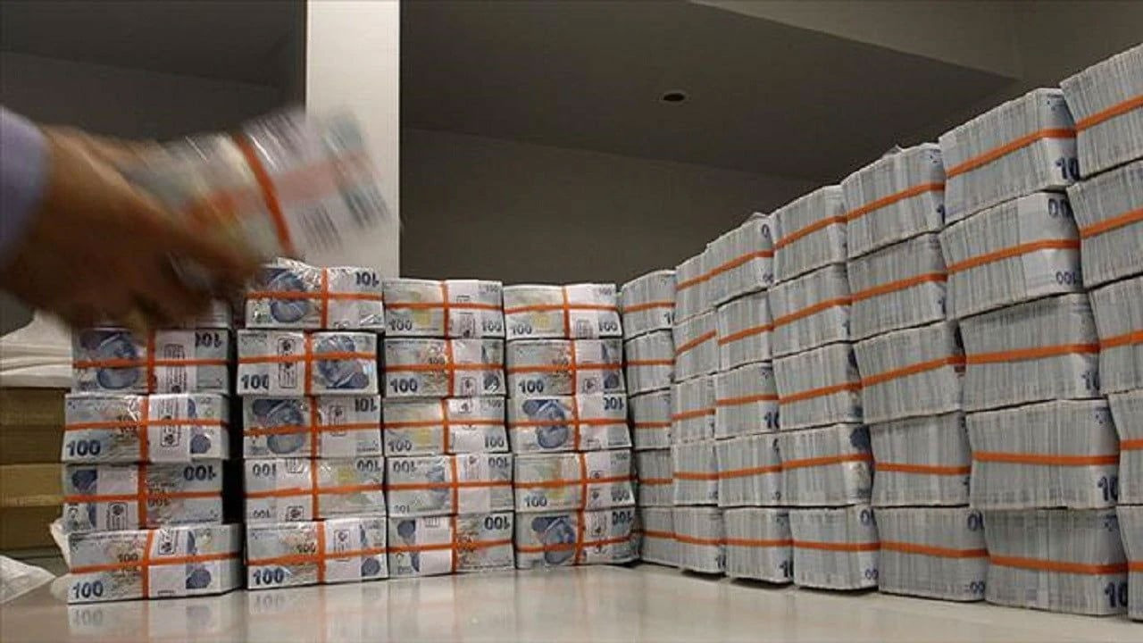 OVP 2026-2028: Bütçe Giderleri Gelirlerin Önünde, Tasarruf Beklentisi Zayıf