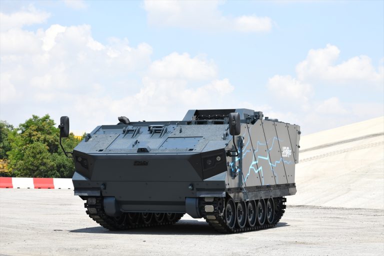 FNSS KAPLAN Hibrit Zırhlı Araç, Almanya’da Tanıtıldı: Savunmada Yeni Dönem