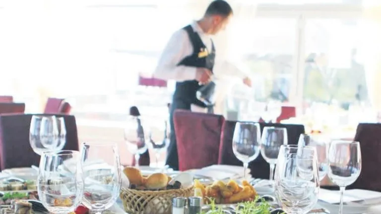 QR Kodlu Menüler Dönemi: Tüketici İçin Şeffaflık ve Adil Fiyatlandırma Artıyor