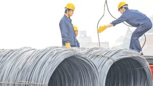 Çin’in Çelik Stratejisi: Üretim Kısıtlaması ve Küresel Yatırım Hamlesi