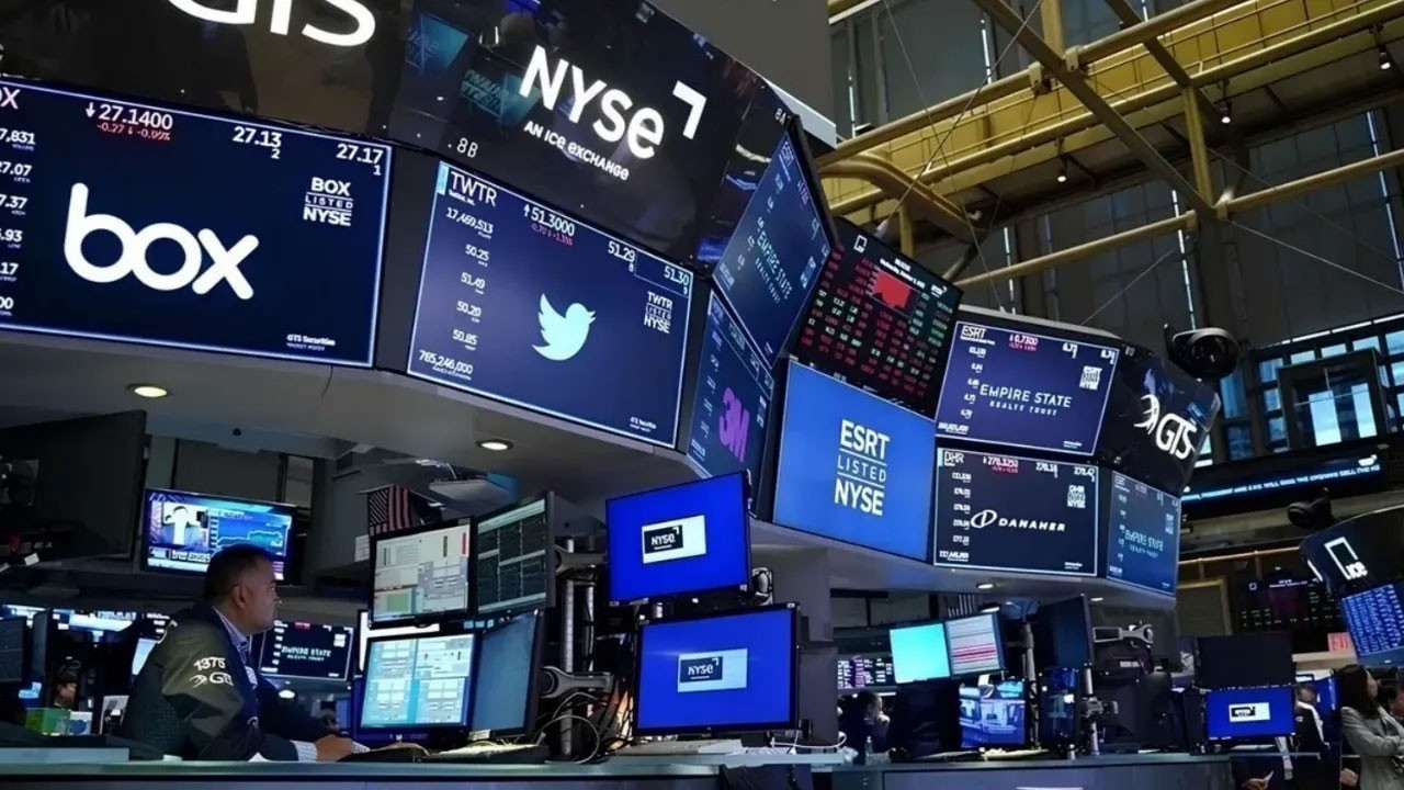 Avrupa Borsaları Güne Yükselişle Veda Etti: Stoxx Europe 600 Zirvede