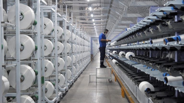 Fitch’ten SASA Polyester’e Kredi Notu İndirimi: Uzun Vadeli Not “CCC” Seviyesine Geriledi