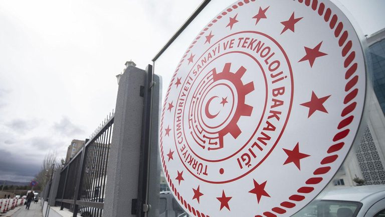 OSB Yatırımlarında Ek Süre Müjdesi: Sanayicilere Başvuru İçin Son Tarih 31 Aralık