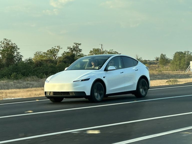 Tesla’dan Uygun Fiyatlı Model Y Hamlesi: Hisselerde Yükseliş!