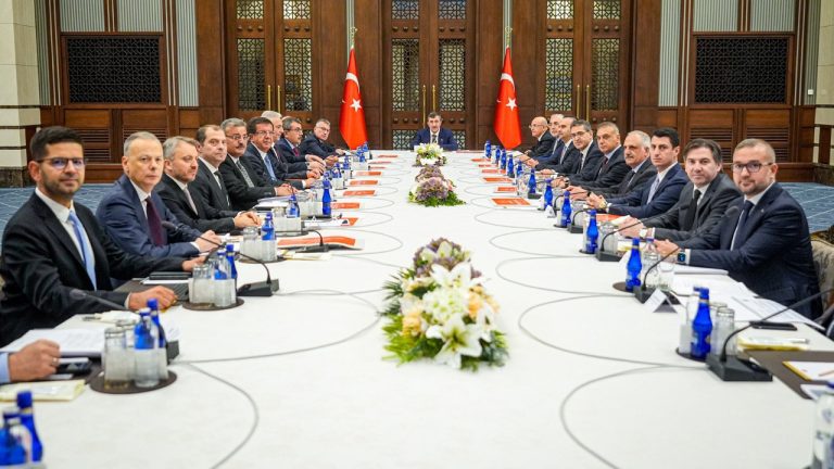 EKK’dan Genç İstihdama Esnek Çalışma Düzenlemesi ve İhracata Yeni Nesil Destek