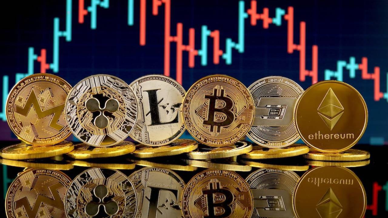 Bitcoin Düşüşte: Kripto Piyasası Baskı Altında, Yatırımcı Pozisyonları Kapandı