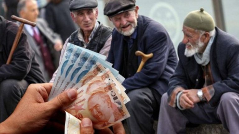 OECD’den Türkiye’ye Emeklilik Uyarısı: Çalışan Emekliler Teşvik Edilmeli