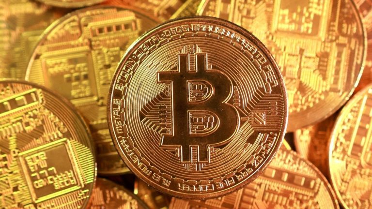 Bitcoin Fiyatları Düşüşte: Faiz İndirimi Beklentisi ve Siber Saldırılar Etkili
