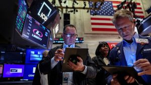 New York Borsası Sert Düştü: Teknoloji Hisseleri Düşüşe Öncülük Etti