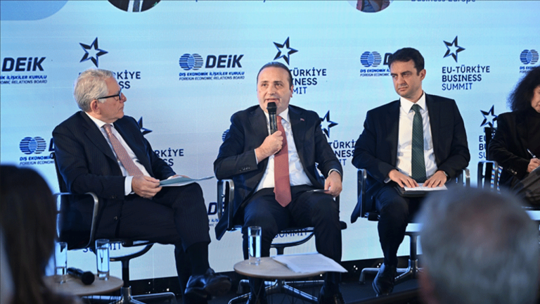 AB-Türkiye İş Zirvesi: Gümrük Birliği’nin Güncellenmesi Acil İhtiyaç