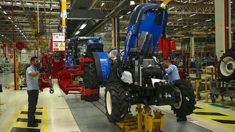 Tarım Sıkıntıları Traktör Sektörünü Vurdu: Üretim ve Satışlarda Sert Düşüş