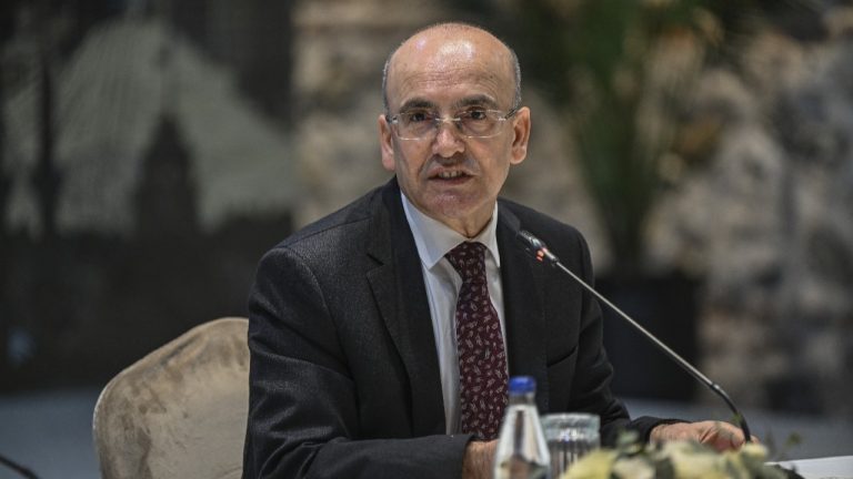 Şimşek: Turizm Gelirleri Cari Denge Hedefine Güçlü Destek Veriyor